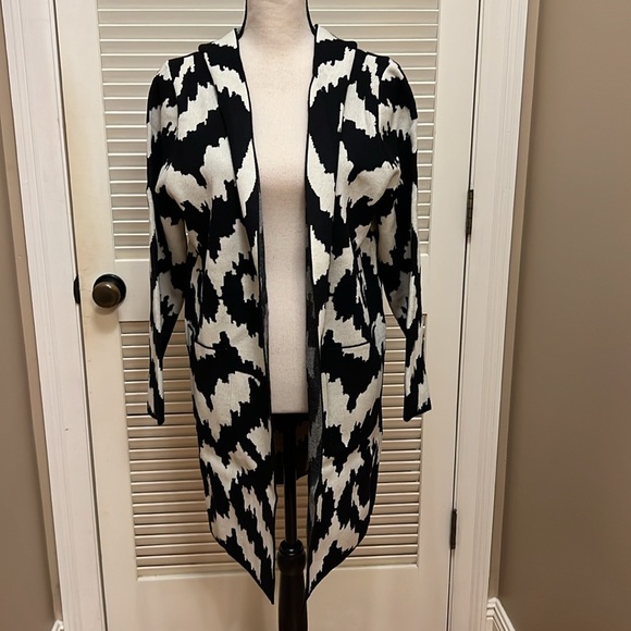 Rain + Rose Hooded Cardigan in Mocha Multi, Size Large, NWT - Picture 3 of 17